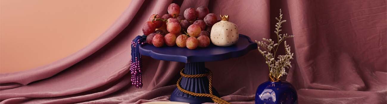 Platters and cake stands