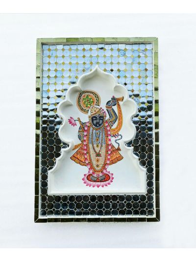 Shrinathji Thikri Jharokha Wall Art – Handcrafted Mirror Inlay Artwork