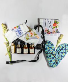 The Bridesmaid Gift Box