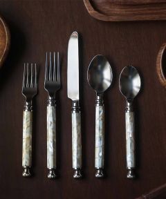 Cutlery set of 5 with mother of pearl handle