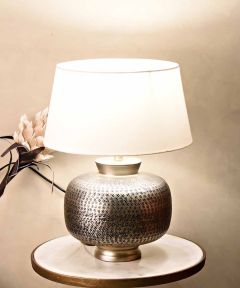 Table lamp in pewter antique finish: Round