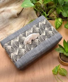 Elinor tissue box