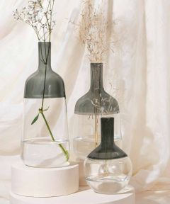 Iris Vase - Grey