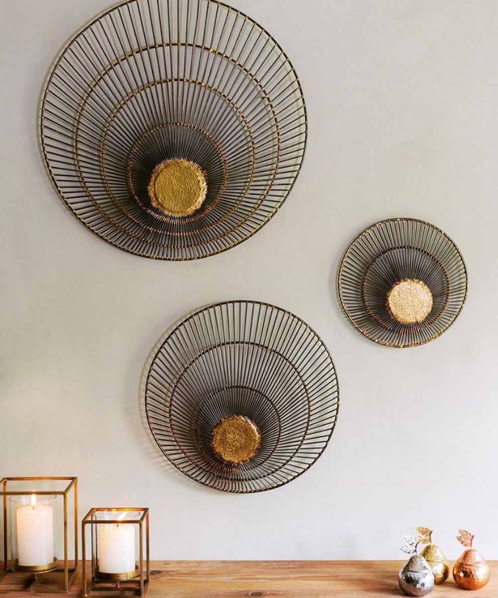 How Gold Home Decor Can Bring Warmth To Your Home: a blog about decorating with gold accents